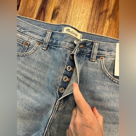 Madewell The Brynn Short in Hallstead Wash size 29 NEW raw hem high rise $84 - Picture 6 of 14